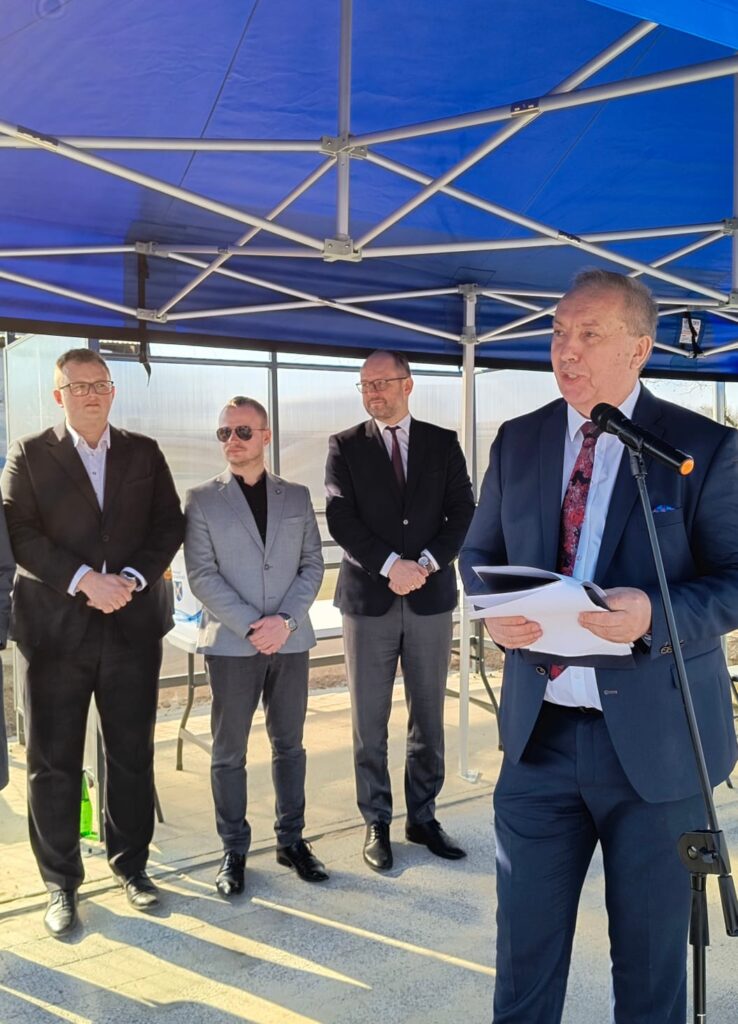 Marcin Przydacz Otwarcie nowych dróg powiatowych 3 WhatsApp Image 2025 03 22 at 19.22.34 1