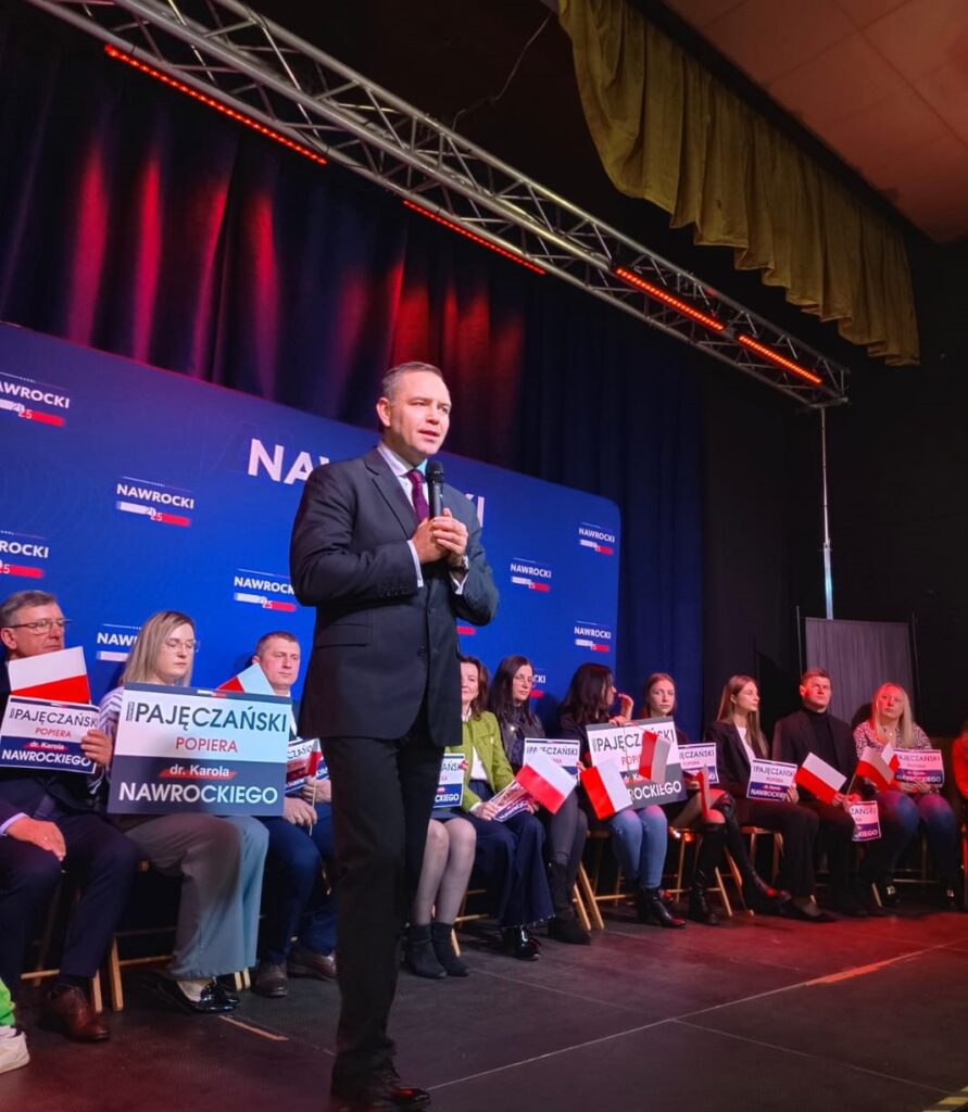 Marcin Przydacz Spotkanie z dr. Karolem Nawrockim w Pajęcznie 12 nawrocki6